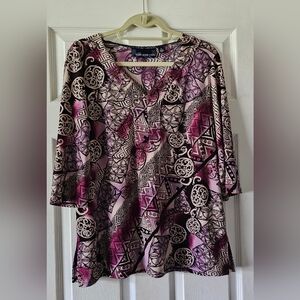 Stylish Women's Geometric Print Top - Pink and Black